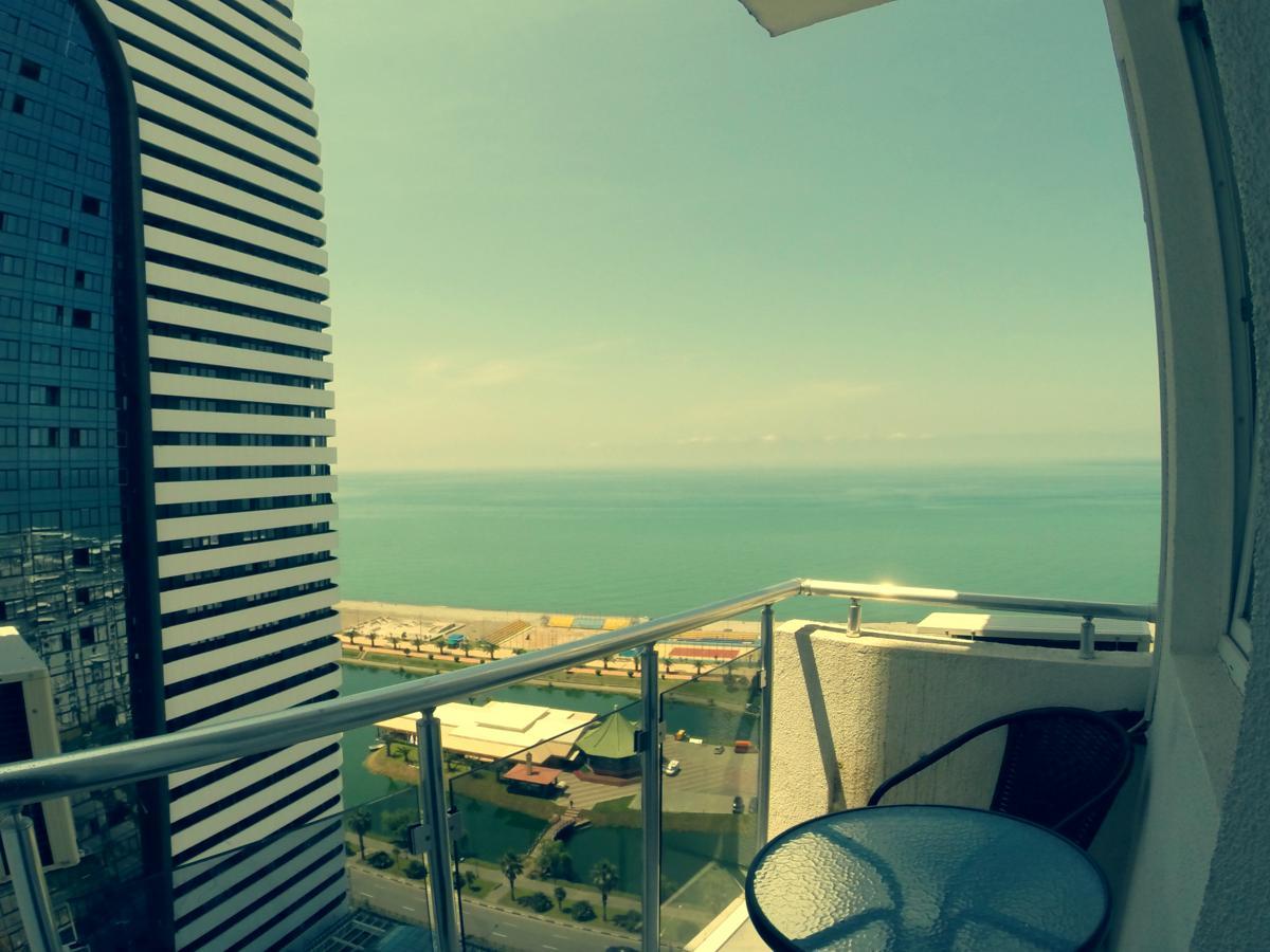 Apart Hotel Irida Батумі Екстер'єр фото